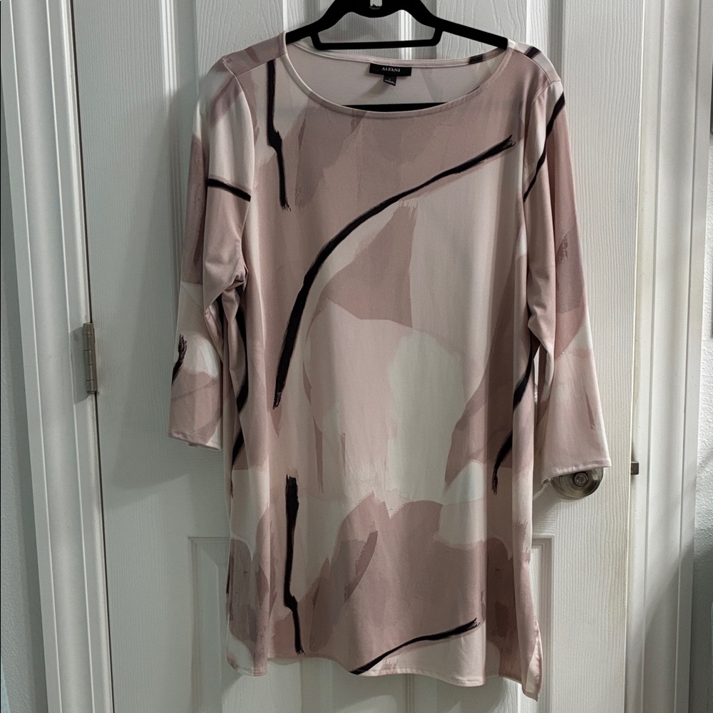 Alfani Blush and Black Abstract Tunic